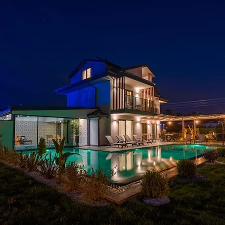 Calista 8 Kisilik Lueks Gezer Villa Fethiye
