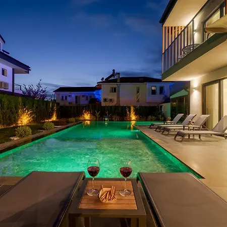Villa Calista 8 Kisilik Lueks Gezer *